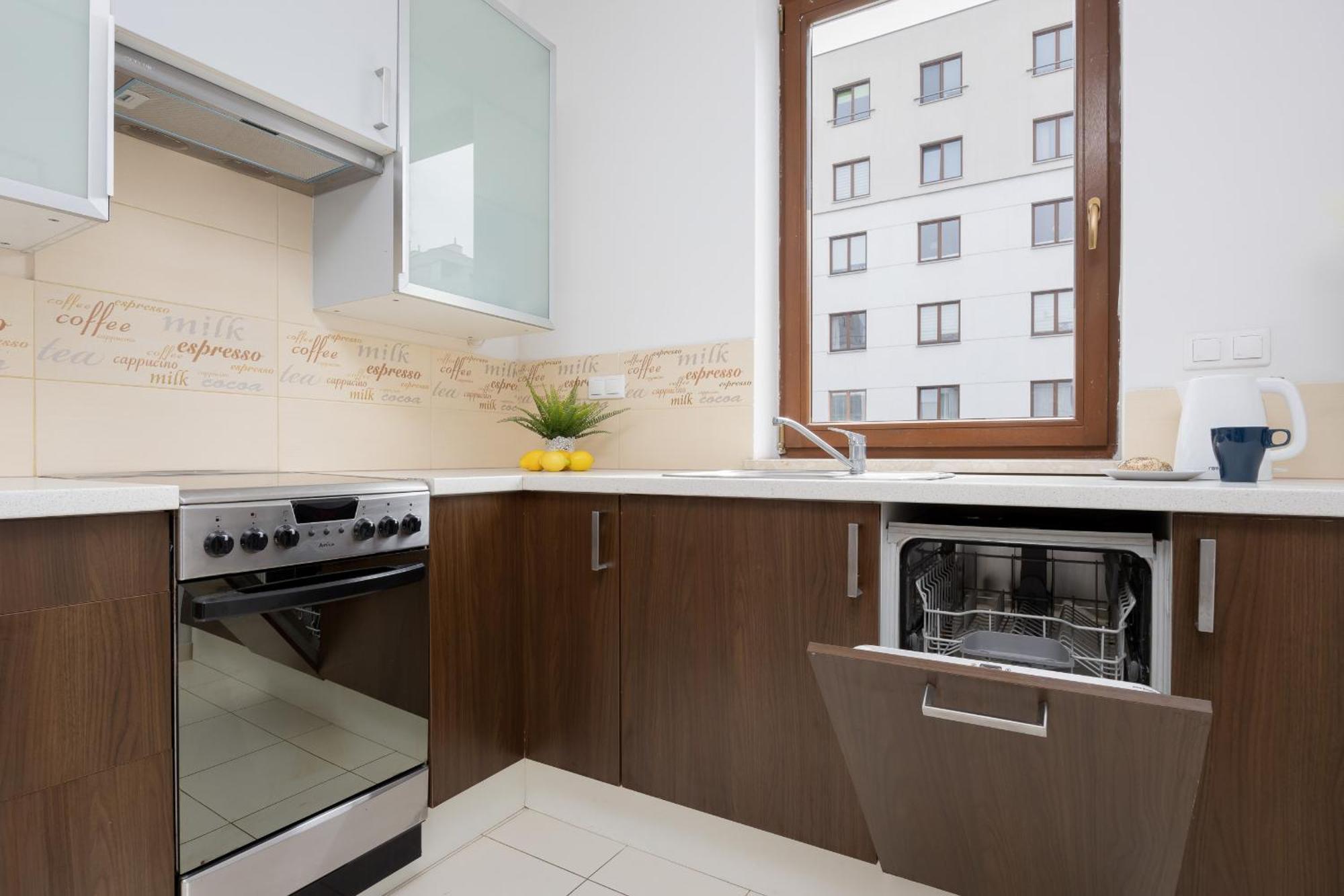 City Apartment With Parking Near Metro Mlociny By Noclegi Renters Varşova Dış mekan fotoğraf